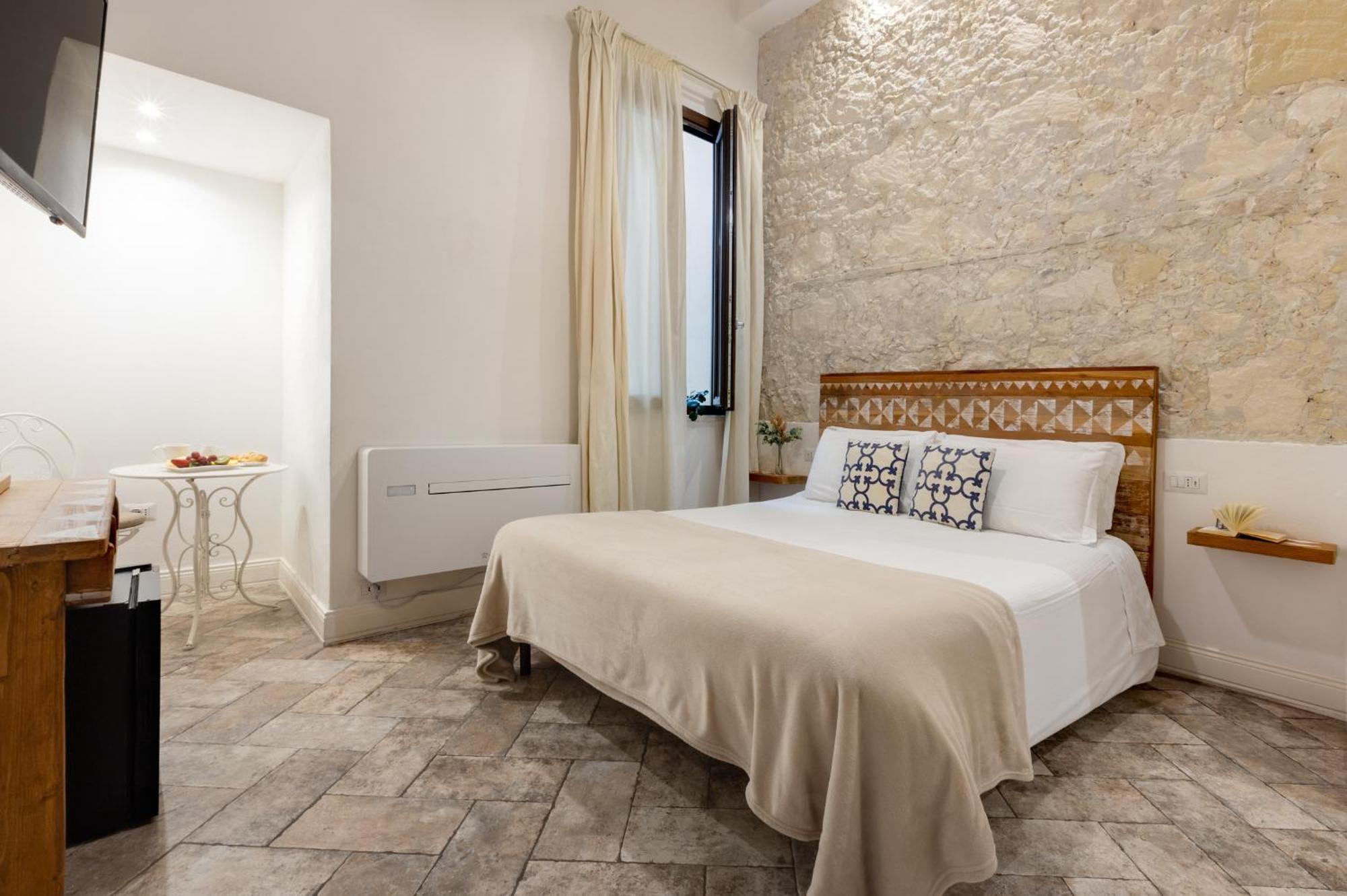 La Residenza Sul Largo Guest house